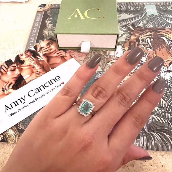 New Colombian Emerald Engagement Ring (1,65 carats with 18K white gold - Picture 9 of 9